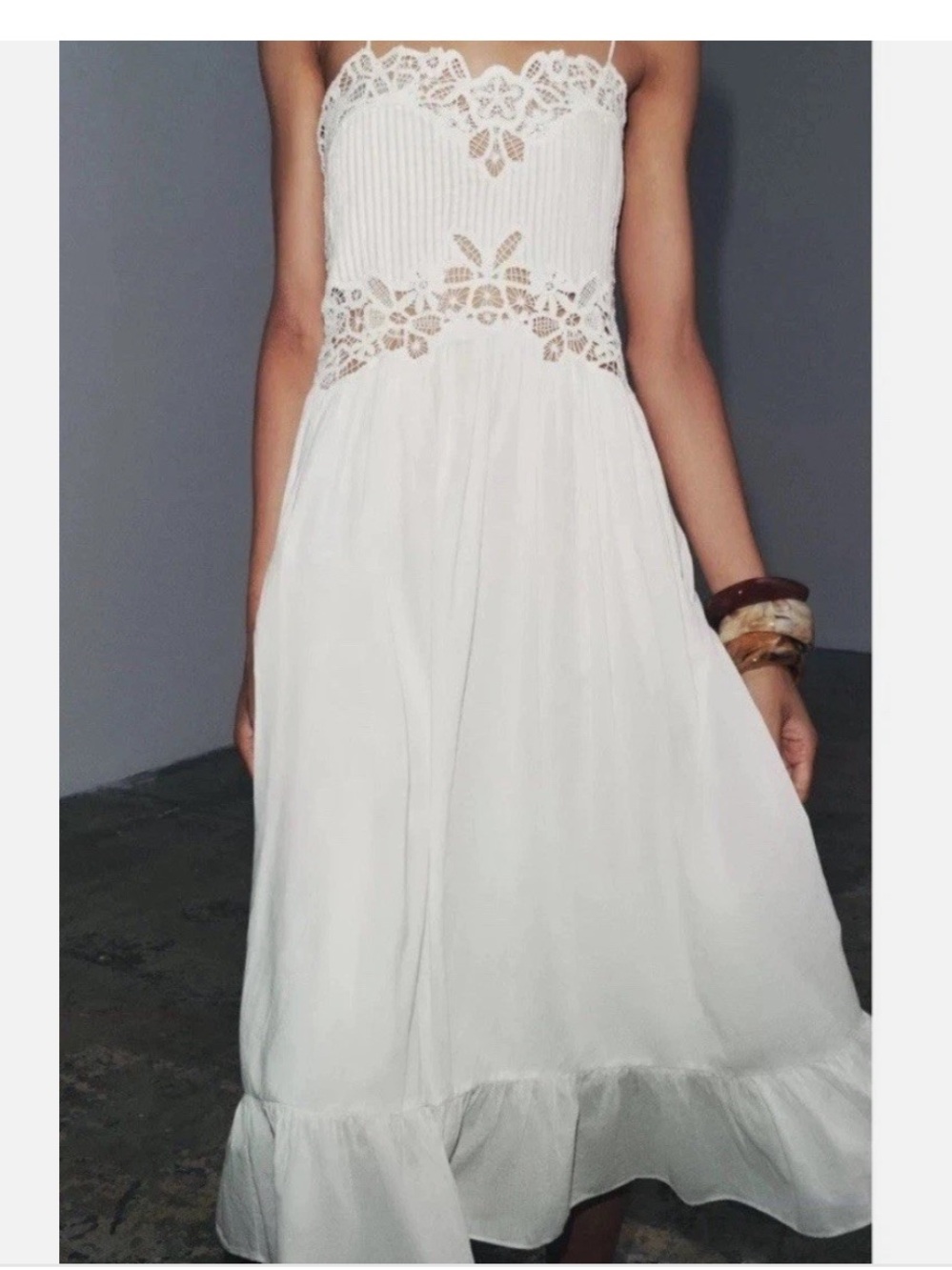 Zara ZW Collection Embroidered Dress in Ecru (Style 6895/059).